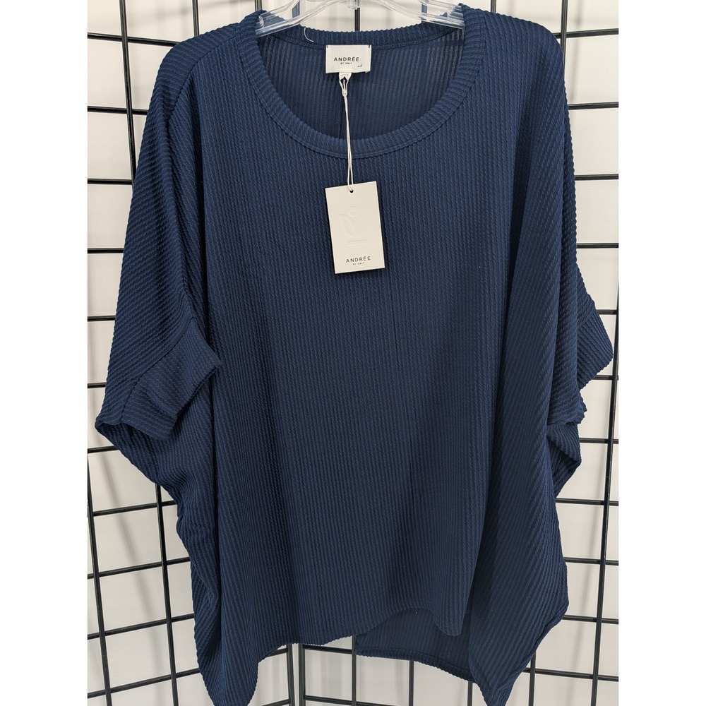 Andree by Unit Top Women S/M Navy New Waffle Knit Oversized Short Sleeve MHS57
